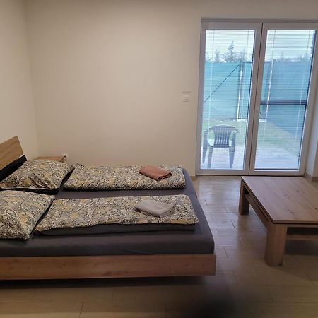 Apartman Neva Галанта Екстериор снимка