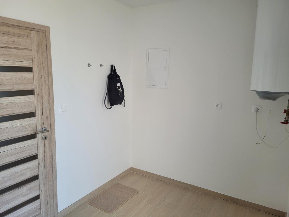 Apartman Neva Галанта Екстериор снимка
