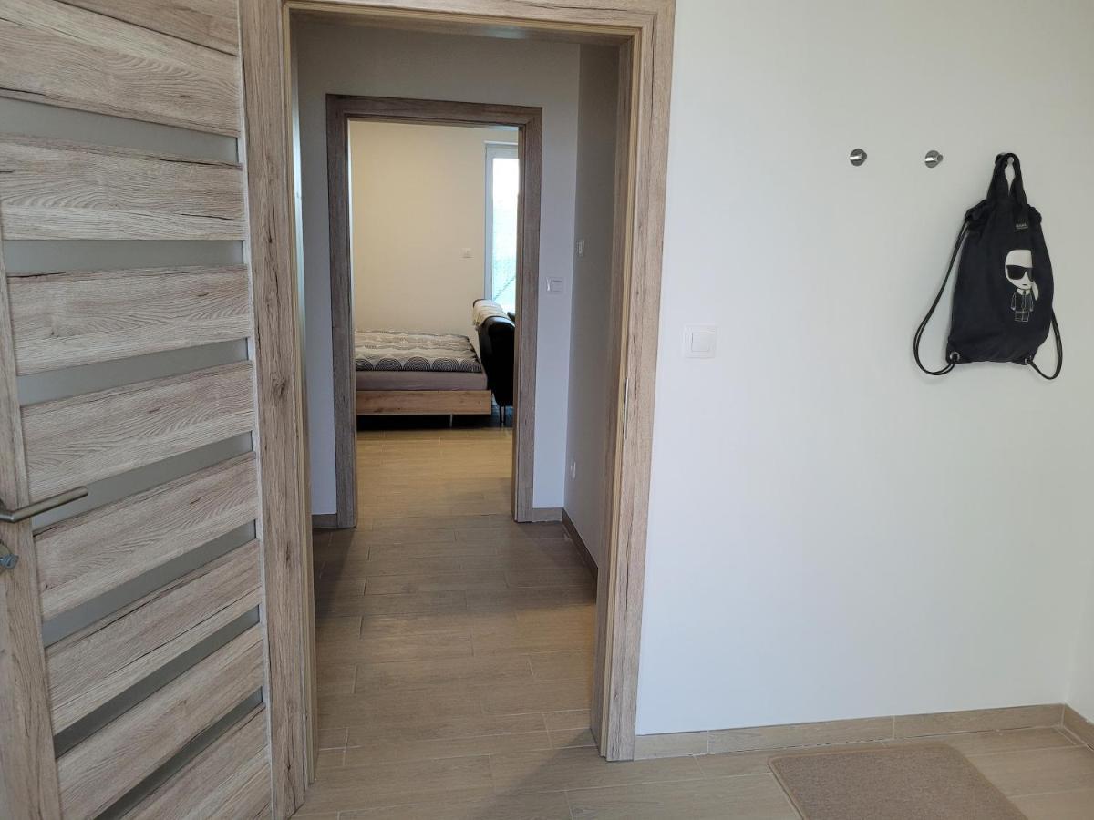 Apartman Neva Галанта Екстериор снимка